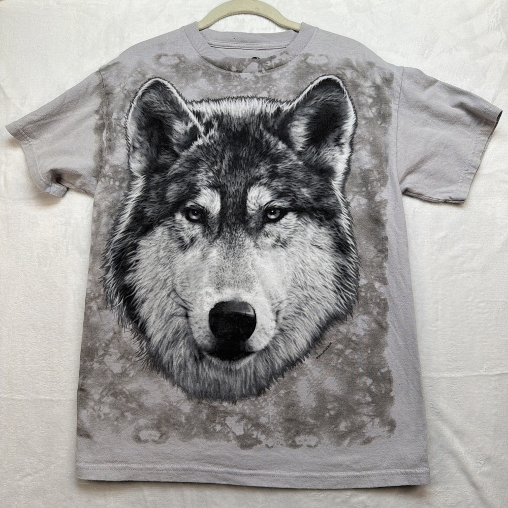 Liquid Blue Wolf Graphic T Shirt Mens Medium Gray Animal Tie Dye Nature‎